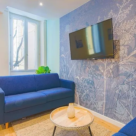 Spacious T2 Near The Halles And The Harbour Apartment Toulon
